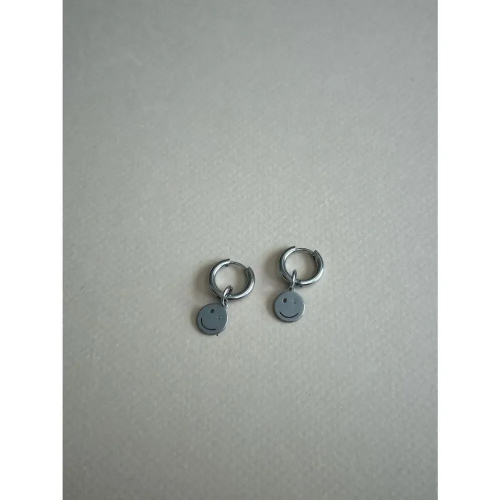 Smiley Face Hoop Earrings S1368